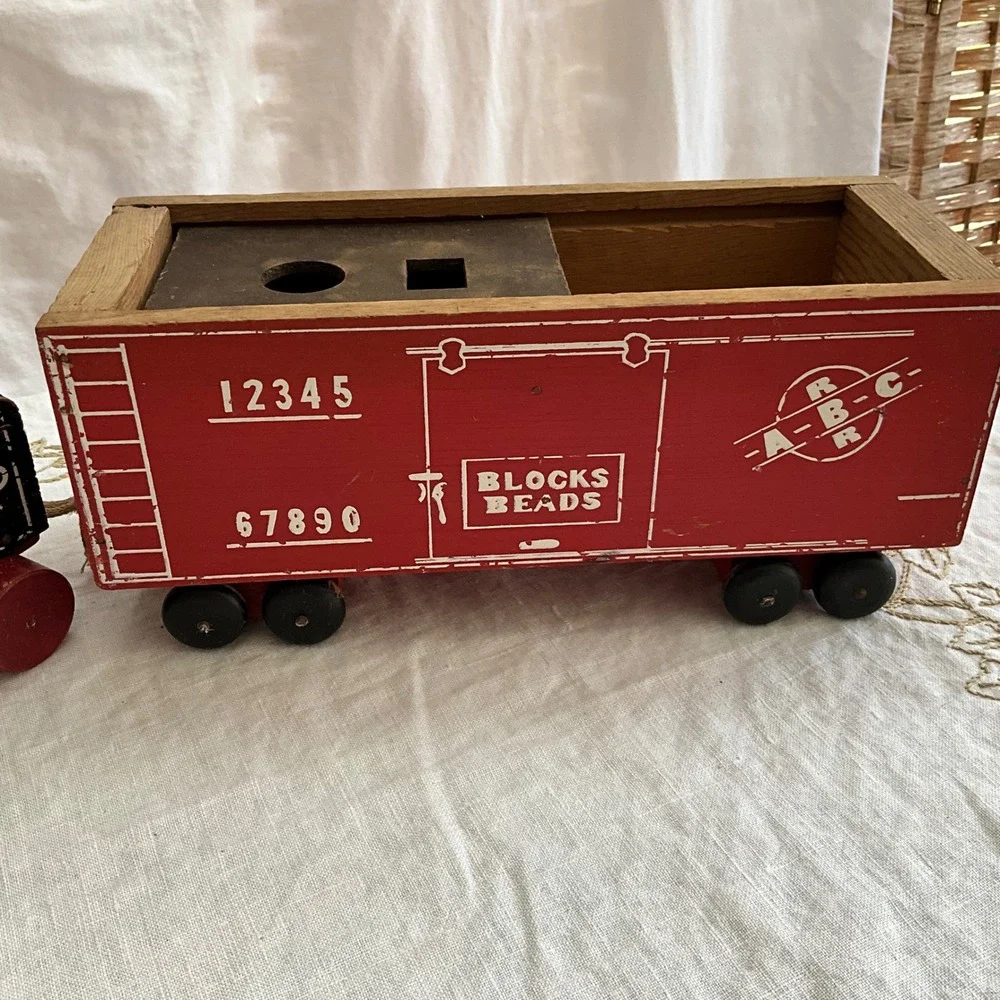 Southern Sunshine Kids vintage wooden